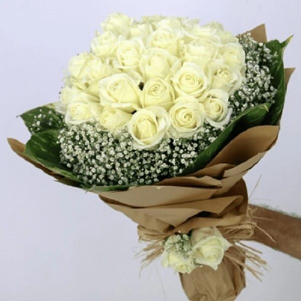 White flower bouquet - online Flower delivery in Islamabad