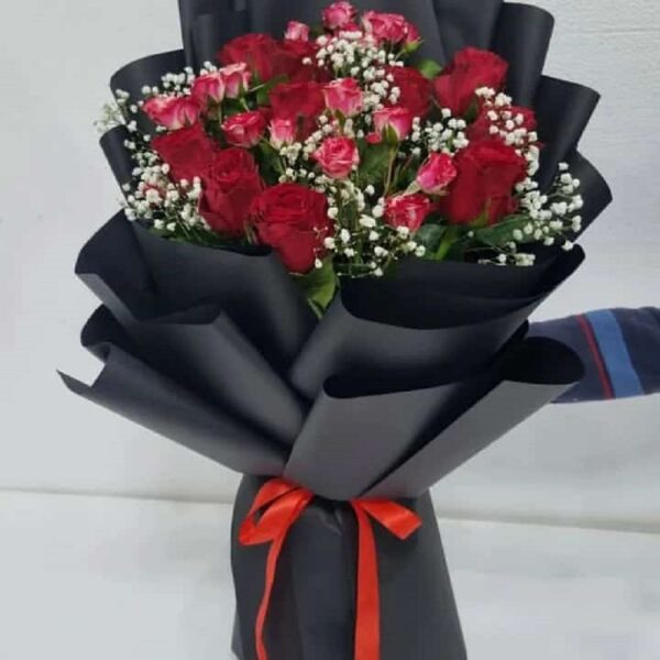 anniversary bouquet -Send Flowers In Pakistan