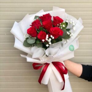 Same Day Flower Delivery In Lahore | Premium Roses Bouquet