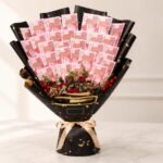 A luxury money bouquet for creative Cash gift delivery Lahore.