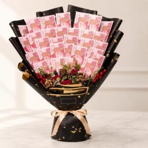 A luxury money bouquet for creative Cash gift delivery Lahore.