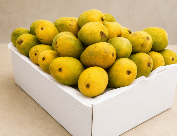 A box of fresh premium mangoes for those looking to Send sweets to Pakistan from Canada.